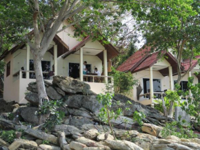 Отель Sunrise Villas Seaview  Районг